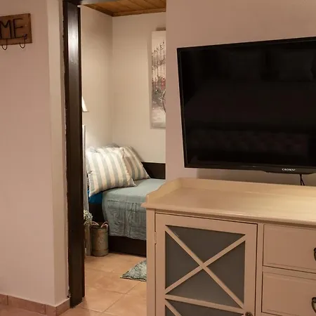 Semesterbostad Dandy - Blue Pansy - Mini Pool Tsagarada